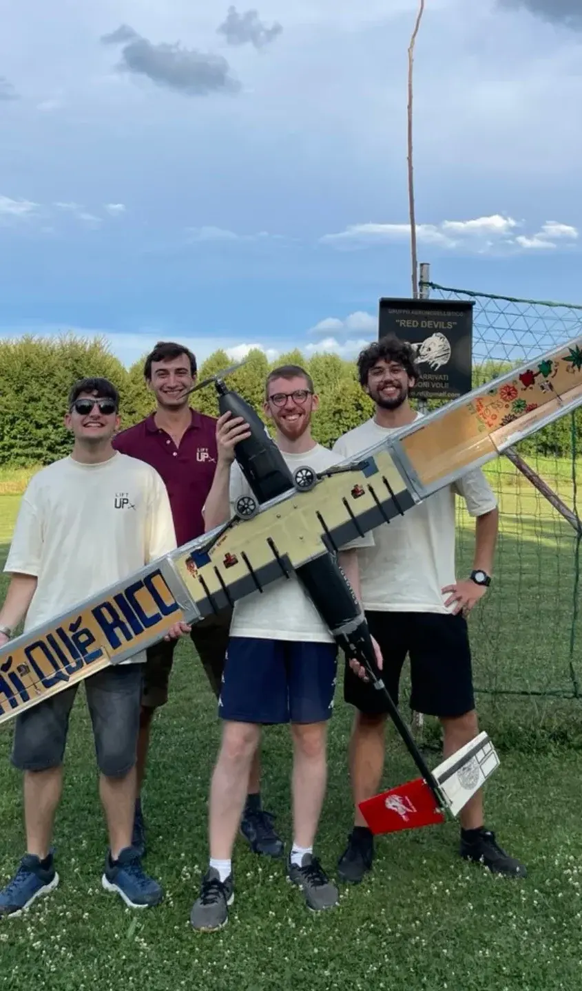 Il primo carrello retrattile del team